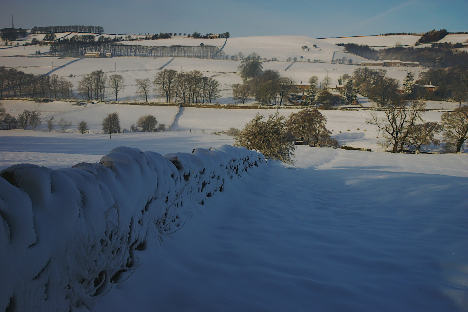 An image depicting the trail Pinhaw Beacon from Lothersdale and its surrounding area.