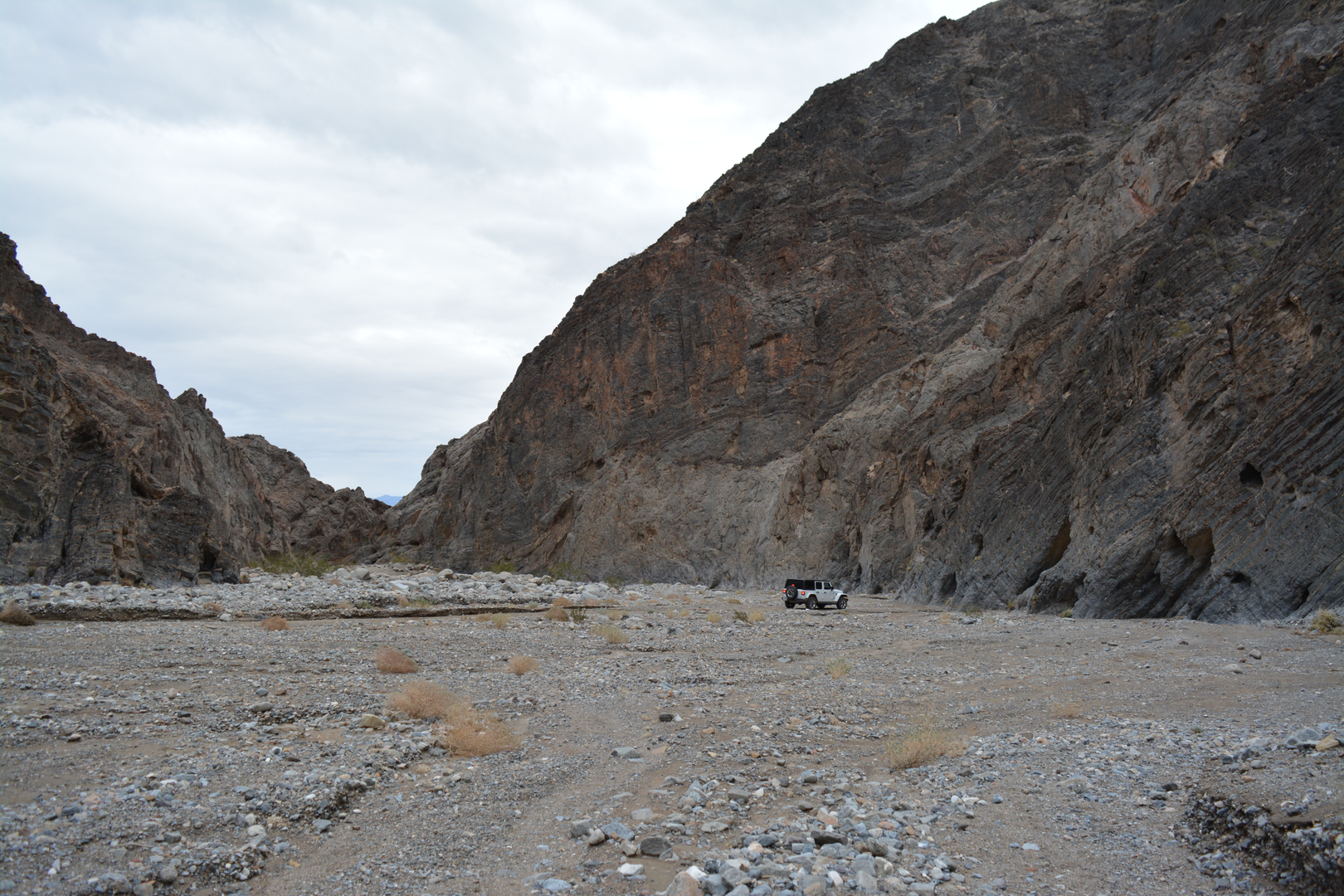 An image depicting the trail Cottonwood Marble Canyon Trail via Marble Canyon Road and its surrounding area.