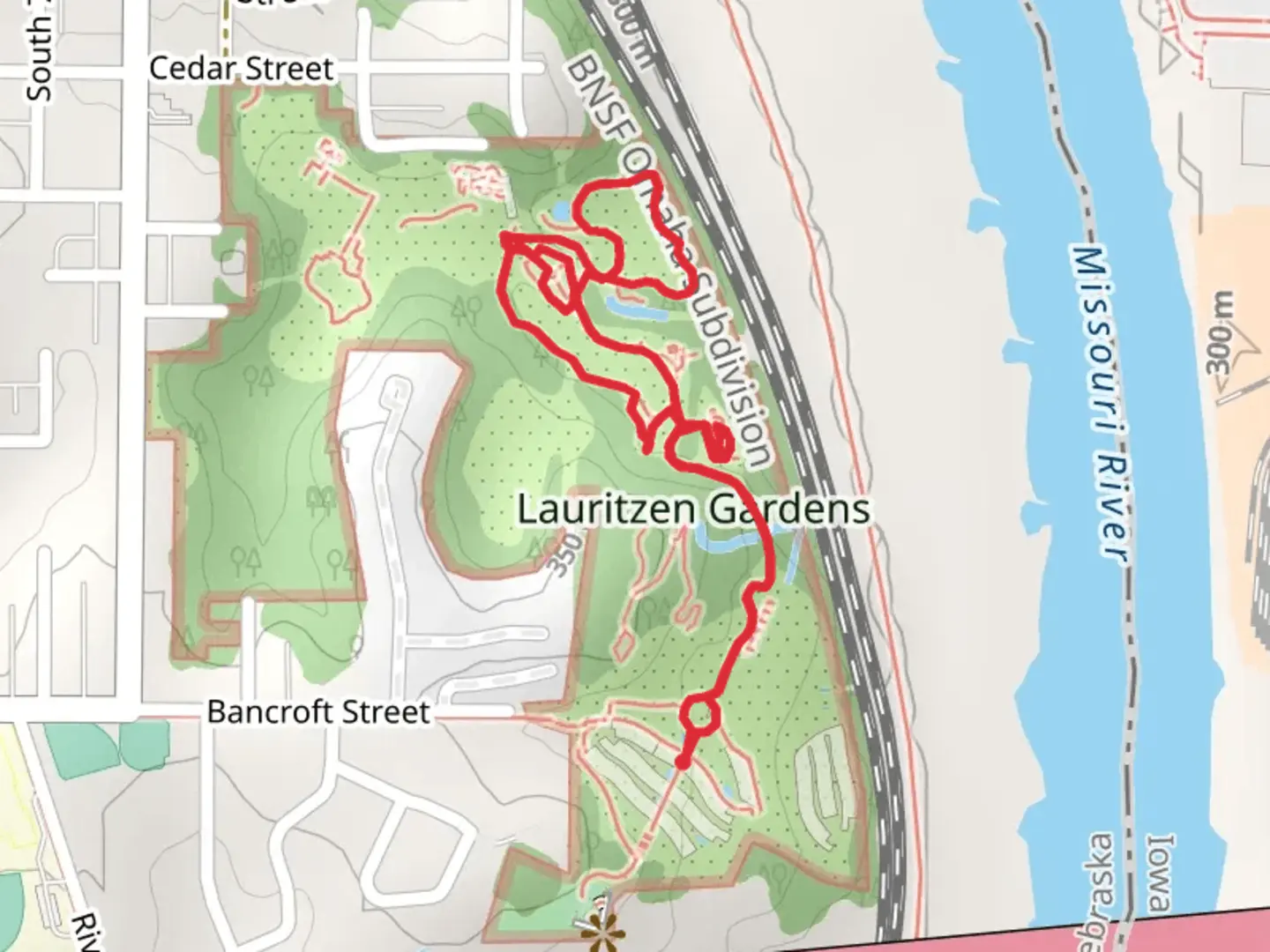 An image depicting the trail Lauritzen Gardens Loop and its surrounding area.
