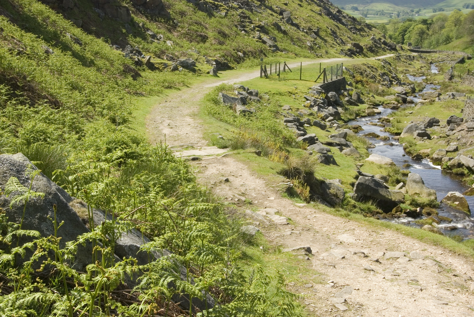 An image depicting the trail Hebden Dale, Gibson Mill, Walshaw Loop and its surrounding area.