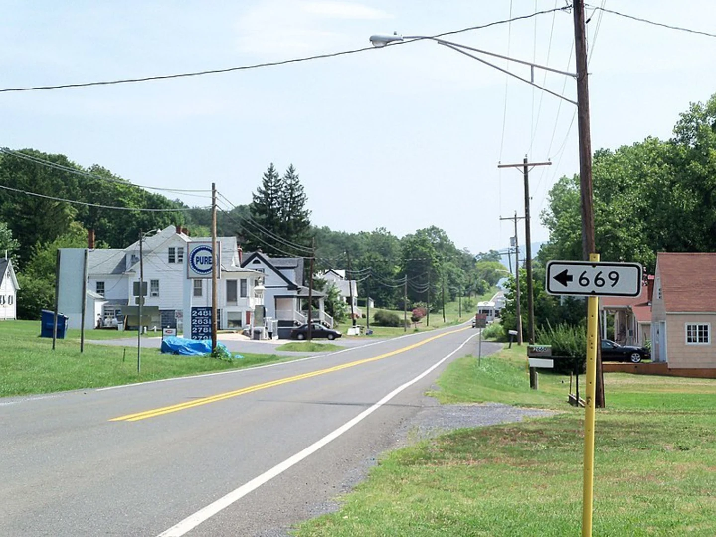 An image depicting the trail Milford Gap Trail and its surrounding area.