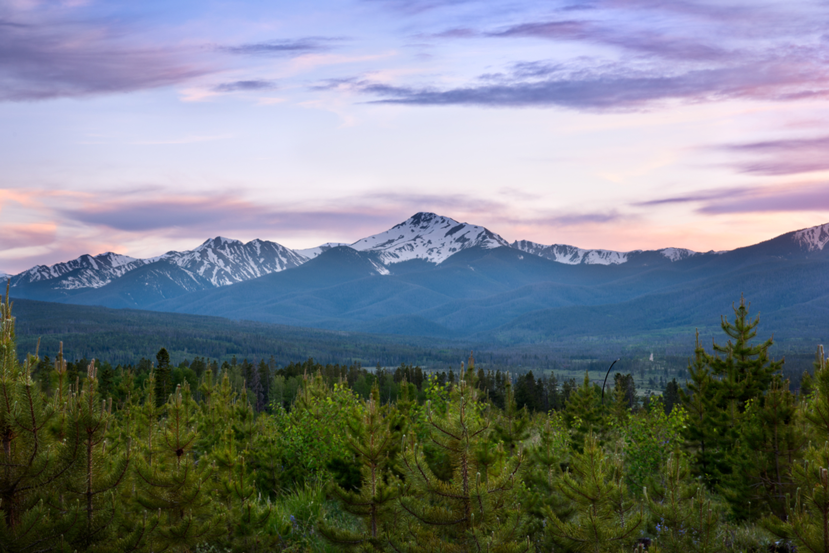 An image depicting the trail Keyser Ridge Trail and its surrounding area.