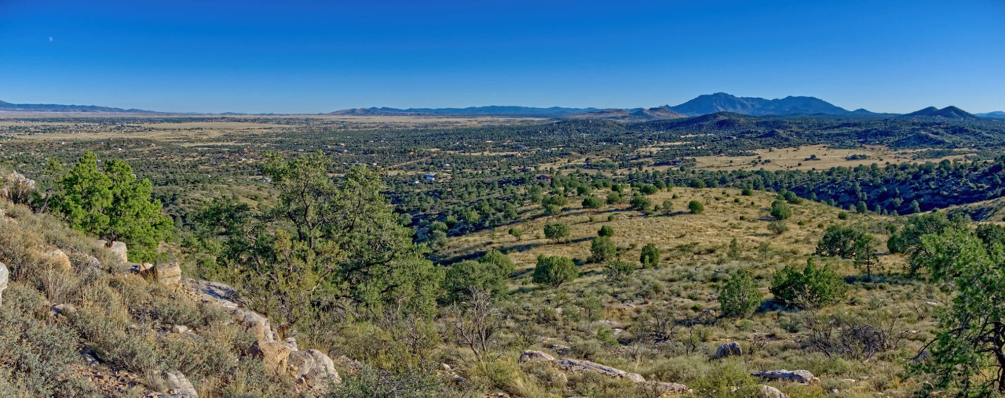 An image depicting the trail Cat Walk Trail and its surrounding area.