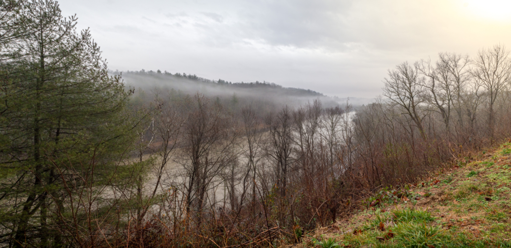 An image depicting the trail Shut-In Trail and its surrounding area.
