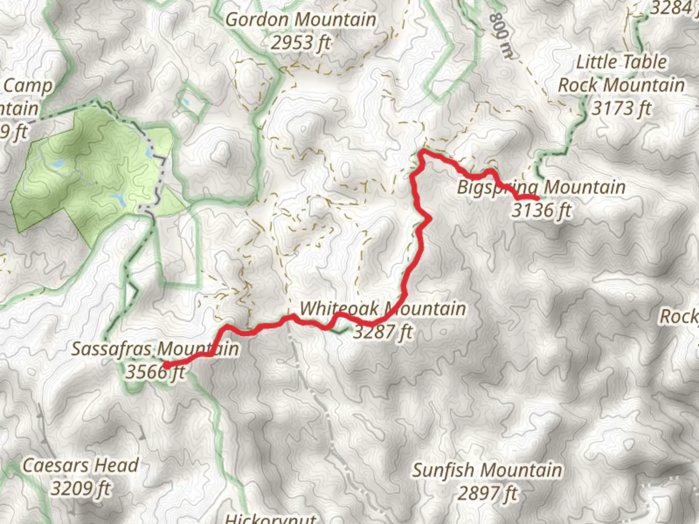 An image depicting the trail Sassafras Mountain, Whiteoak Mountain and Bigspring Mountain via Foothills Trail and its surrounding area.