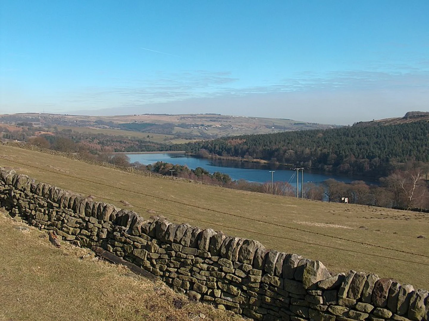An image depicting the trail Moscar - Dale Dike and Shrines Reservoirs and its surrounding area.