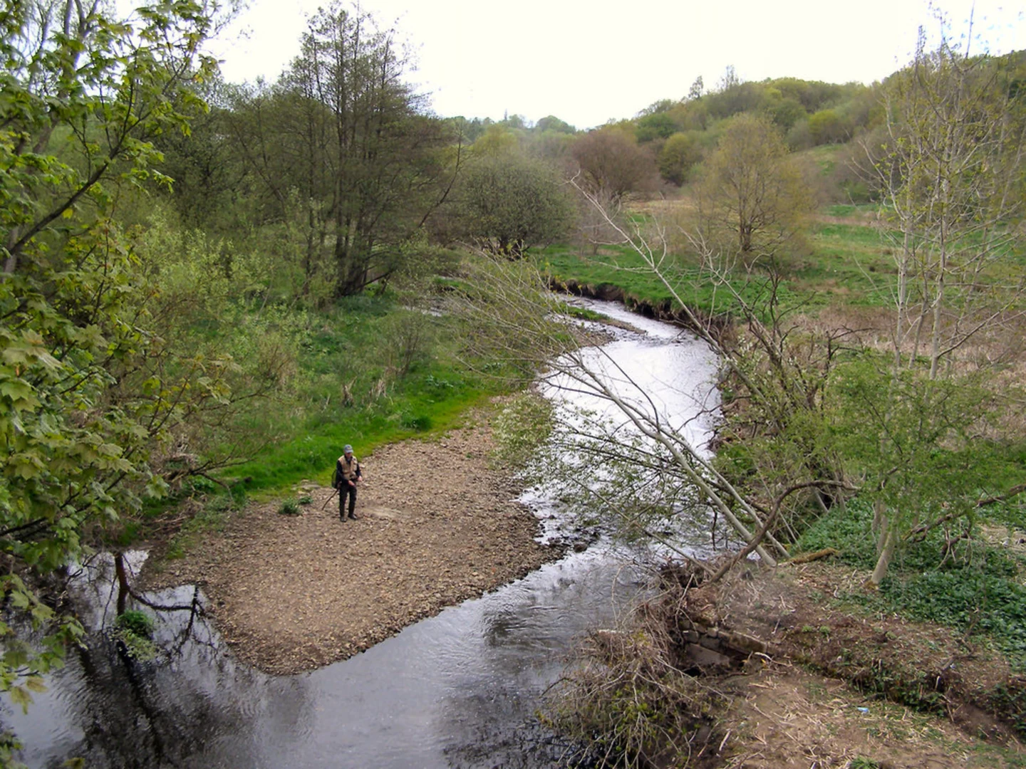 An image depicting the trail Seven Acres Country Park and its surrounding area.