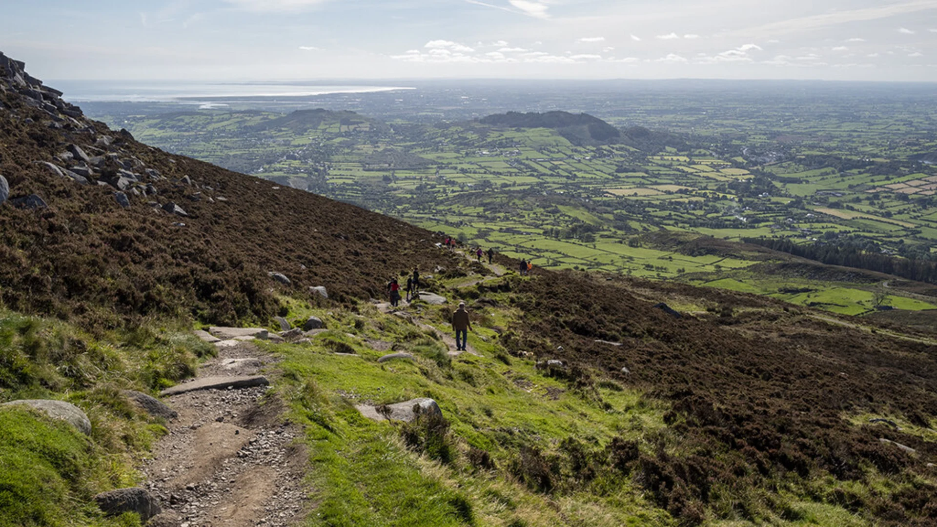 An image depicting the trail Slieve Gullion Loop and its surrounding area.